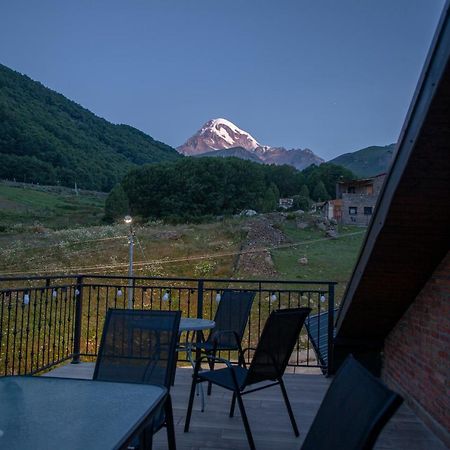 Hotel Geni Kazbegi Extérieur photo