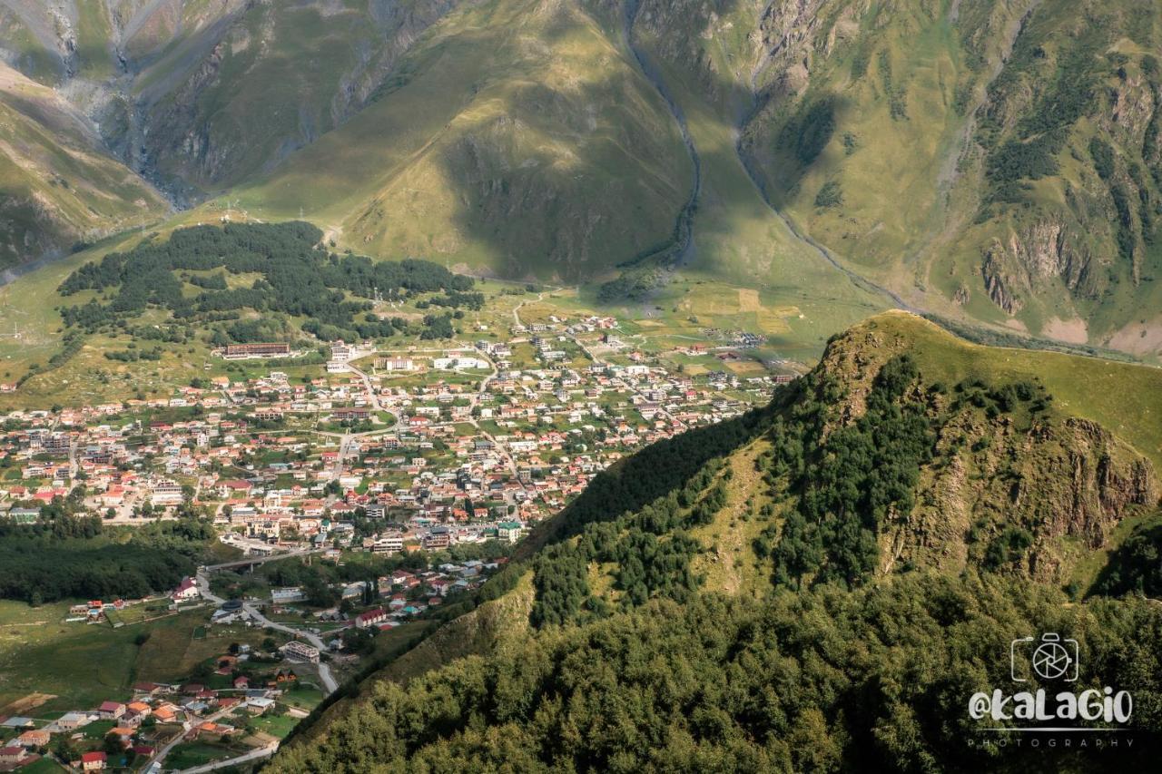 Hotel Geni Kazbegi Extérieur photo