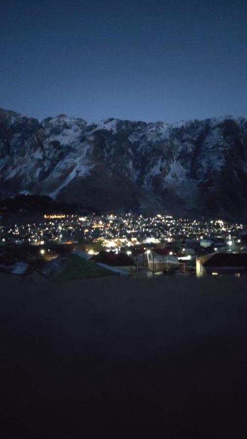 Hotel Geni Kazbegi Extérieur photo