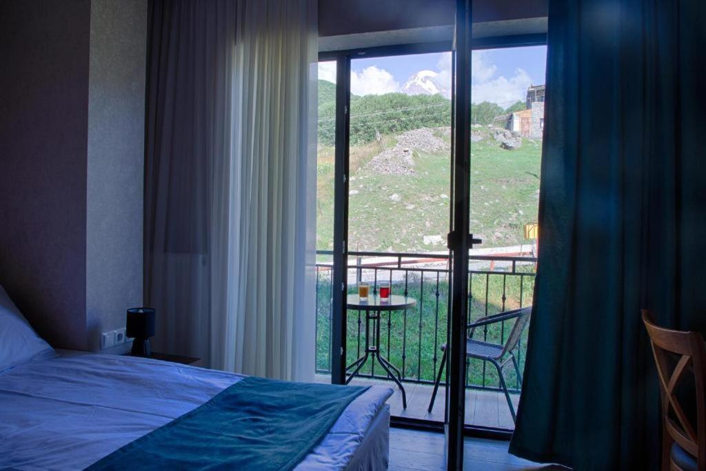 Hotel Geni Kazbegi Extérieur photo