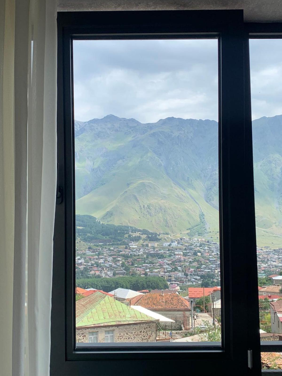 Hotel Geni Kazbegi Extérieur photo